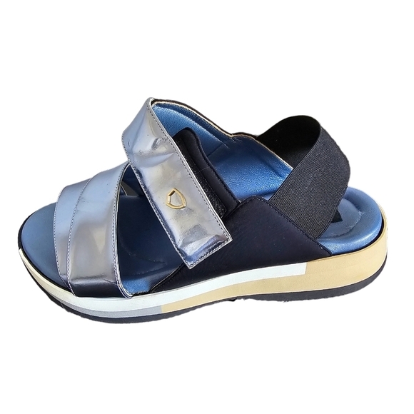 Flat Sundals Phillipe Model Paris light and cushioned metallic blue. Sz 37. New - Picture 7 of 8